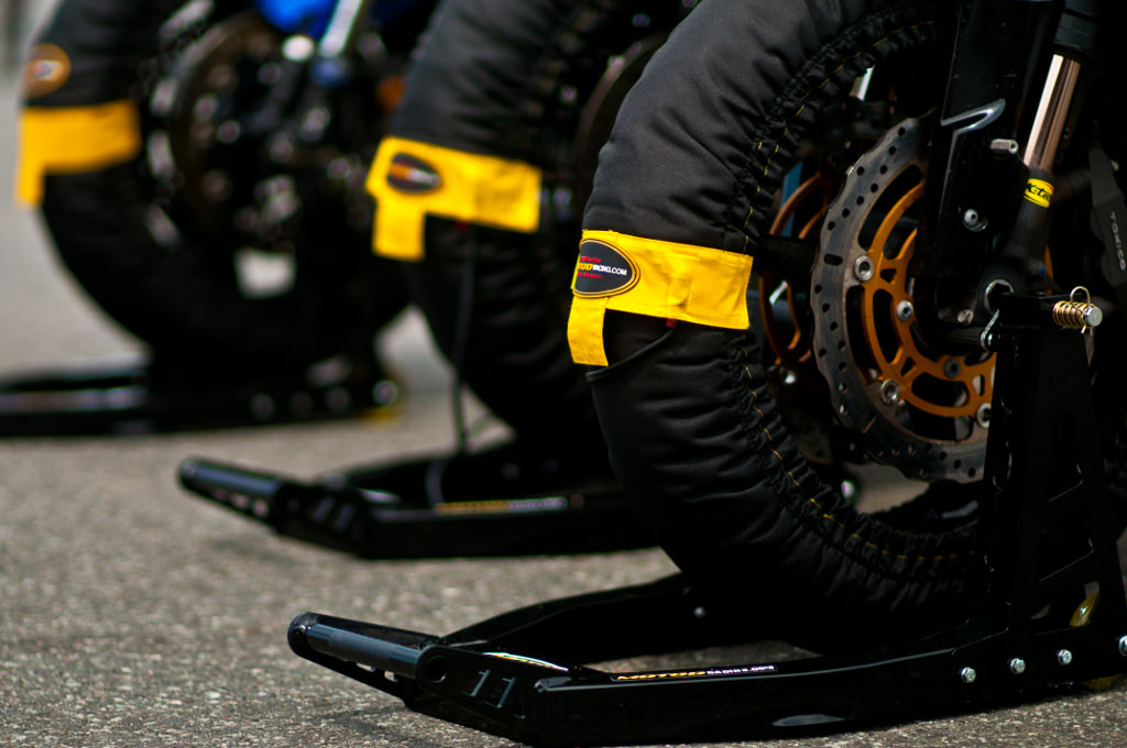 [Image: motorcycle-stands-9.jpg]