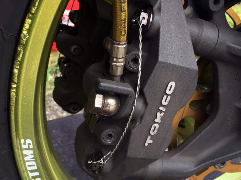 RACE DRILLED DUCATI BLACK TITANIUM FRONT CALIPER BOLTS STREETFIGHTER RACE DRILLED DUCATI BLACK TITANIUM FRONT CALIPER BOLTS STREETFIGHTER
