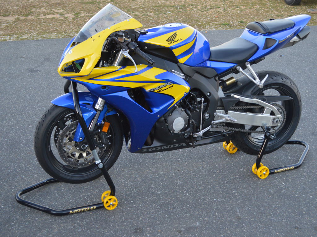 MOTO-D PRO-Series Motorcycle Stands (for sale) | Honda CBR 600RR Forum